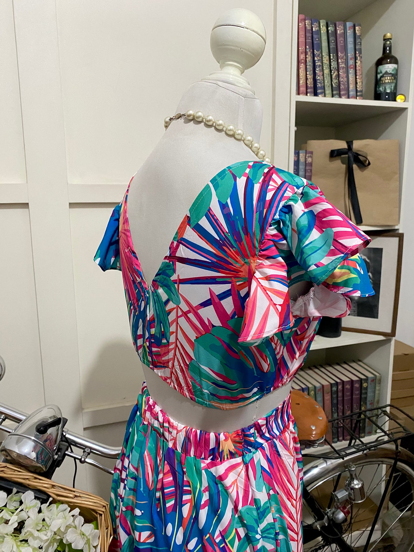 Vestido largo línea A estampado sin manga