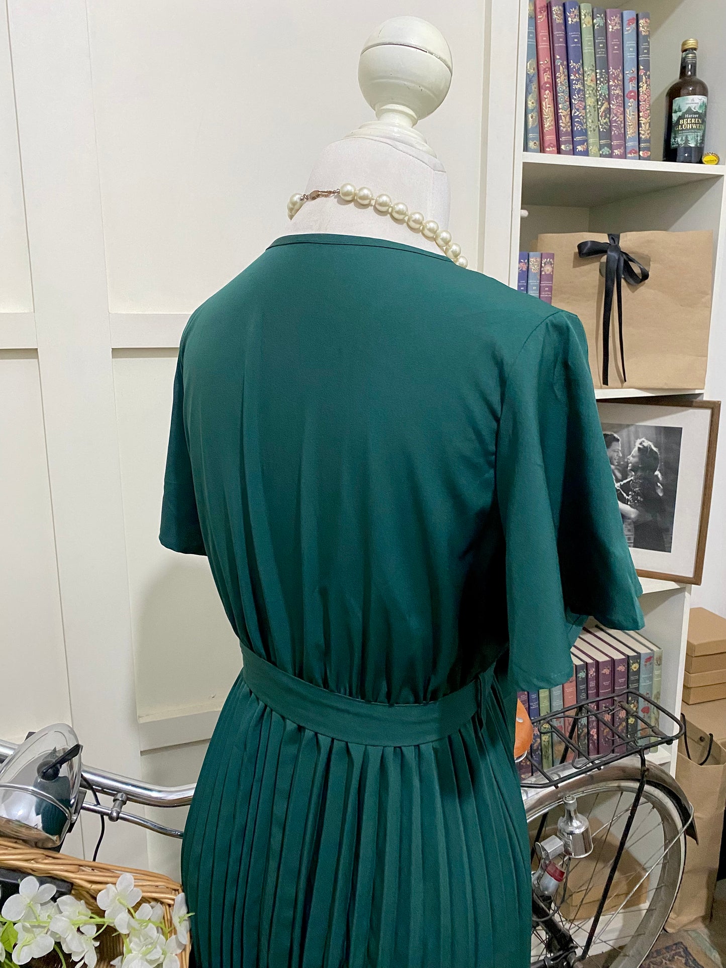 Vestido midi línea A verde oscuro manga corta