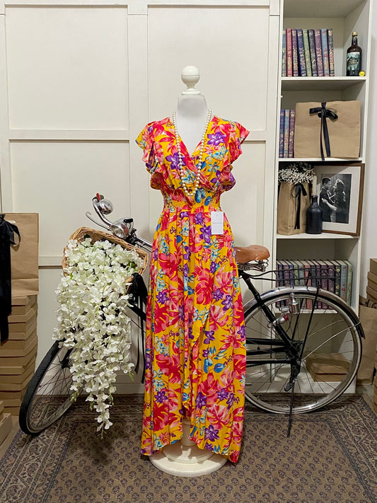 Vestido largo línea A amarillo flores sin manga