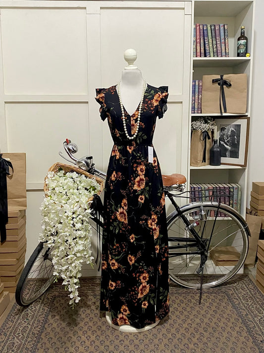 Vestido largo línea A negro flores sin manga