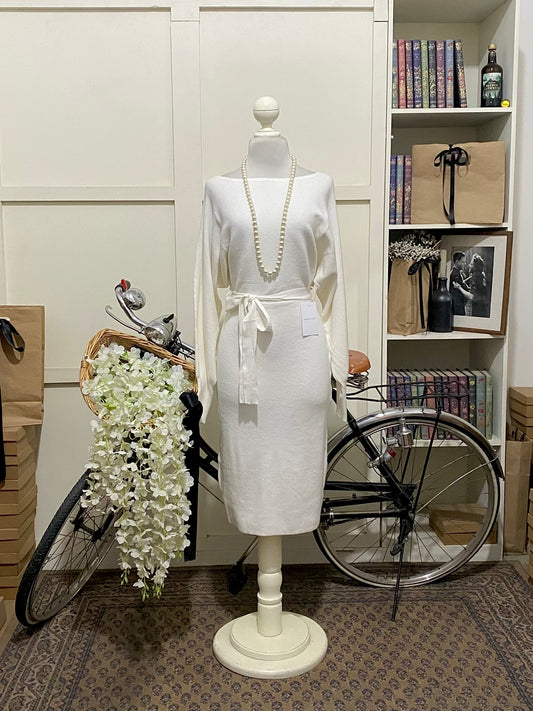 Eleuteria, vestido midi ajustado albaricoque manga larga