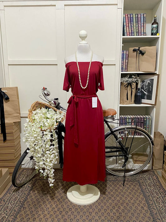 Vestido midi línea A tinto manga corta