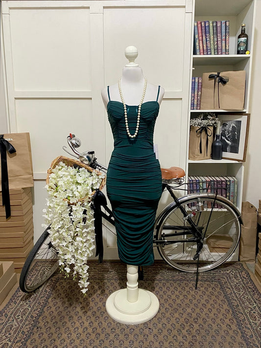 Vestido midi ajustado verde oscuro tirantes