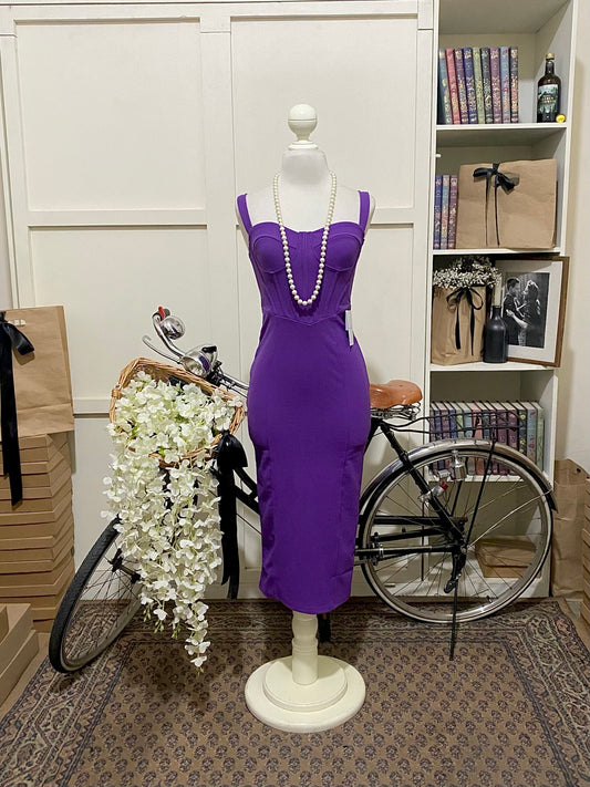 Vestido midi ajustado morado tirantes