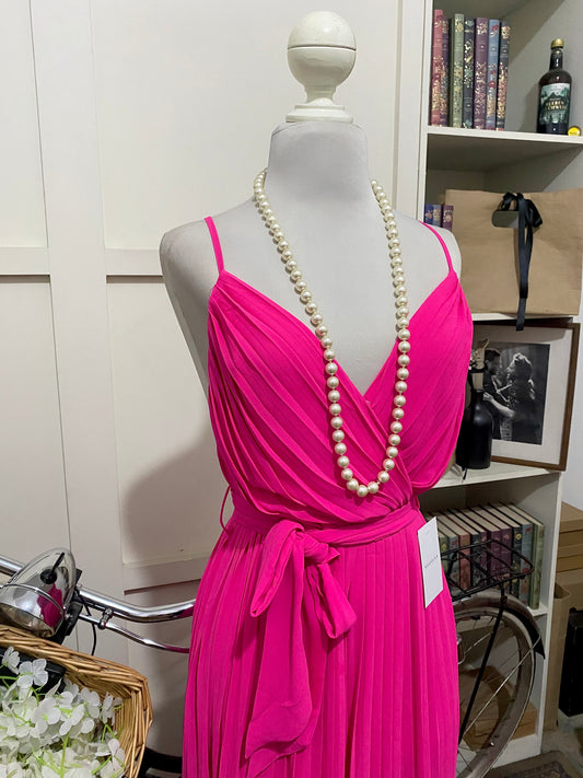 Leiana, enterizo holgado fucsia tirantes